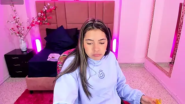Leah Means  online show from 03-17-25, 01:08