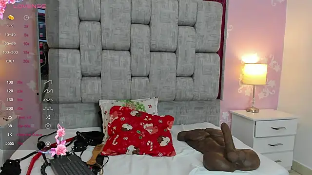 ValentinaThomas online show from 03-20-25, 08:40