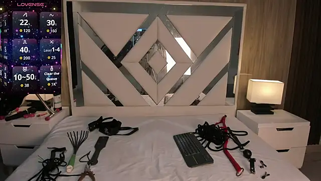 ValentinaThomas online show from 09-13-25, 07:24