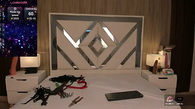 ValentinaThomas online show from 10-02-25, 07:32