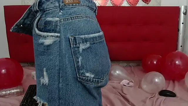 Celestial Queen  online show from 02-14-25, 06:51