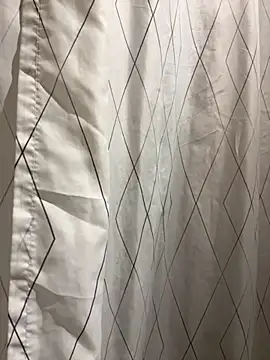 Snapshot of lescro95_ chatting on 11-28-25, 03:58 lescro95 online show from 11-28-25, 03:58