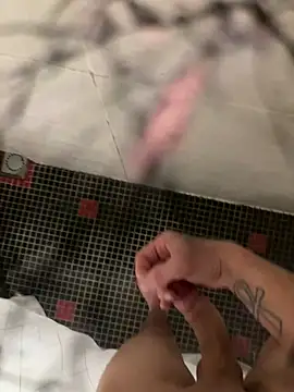 Snapshot of lescro95_ chatting on 02-03-26, 05:07 lescro95 online show from 02-03-26, 05:07