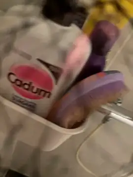 Snapshot of lescro95_ chatting on 02-06-26, 06:33 lescro95 online show from 02-06-26, 06:33