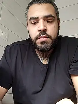 Dikkiduohottt online show from 05-13-26, 01:41
