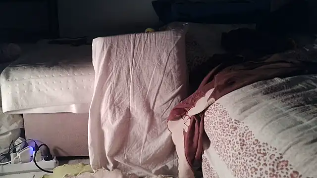 VeneRed online show from 02-13-25, 10:11