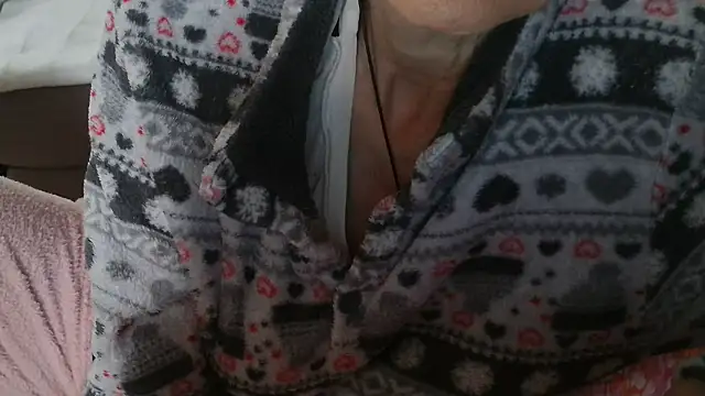 VeneRed online show from 02-23-25, 09:44