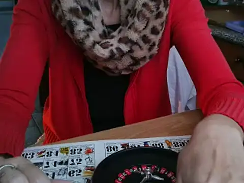 VeneRed online show from 10-21-25, 07:09