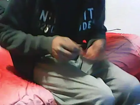 Snapshot of Fundy37 chatting on 11-21-25, 11:58 Fundy37 online show from 11-21-25, 11:58