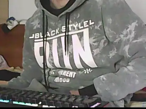 Snapshot of Fundy37 chatting on 03-13-26, 06:03 Fundy37 online show from 03-13-26, 06:03