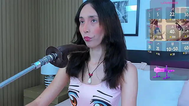 doll bella  online show from 09-30-25, 07:41