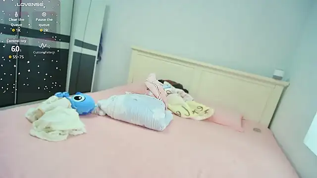 CN-Shanshan online show from 05-08-26, 01:44