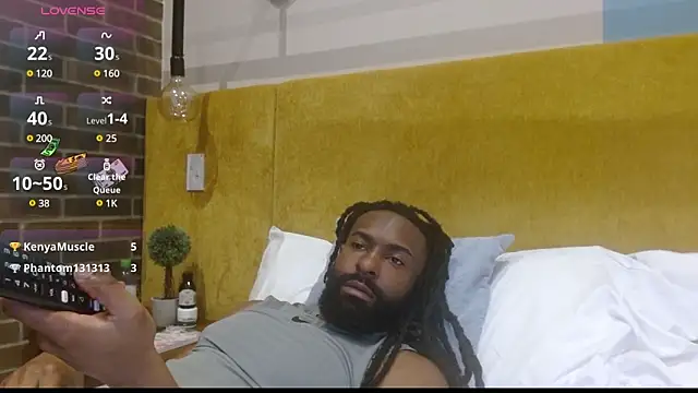 Snapshot of johngabbanaa chatting on 01-14-25, 08:15 johngabbanaa online show from 01-14-25, 08:15