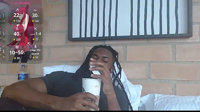 Snapshot of johngabbanaa chatting on 02-05-25, 02:05 johngabbanaa online show from 02-05-25, 02:05