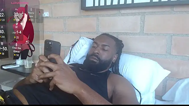 Snapshot of johngabbanaa chatting on 02-13-25, 08:03 johngabbanaa online show from 02-13-25, 08:03