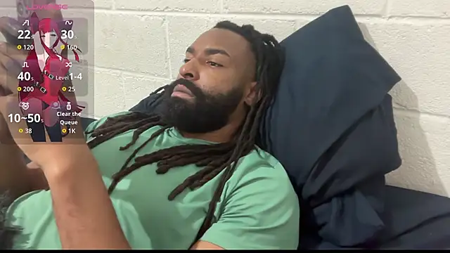 Snapshot of johngabbanaa chatting on 10-02-25, 08:32 johngabbanaa online show from 10-02-25, 08:32