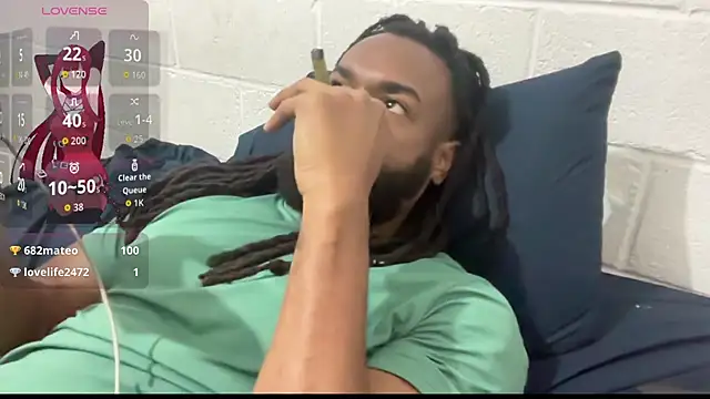 Snapshot of johngabbanaa chatting on 10-03-25, 03:31 johngabbanaa online show from 10-03-25, 03:31