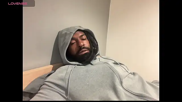 Snapshot of johngabbanaa chatting on 10-26-25, 10:43 johngabbanaa online show from 10-26-25, 10:43