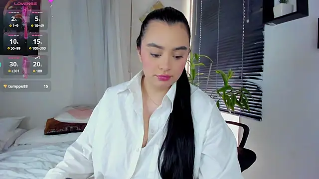 Cristal Cutte online show from 12-04-24, 04:16