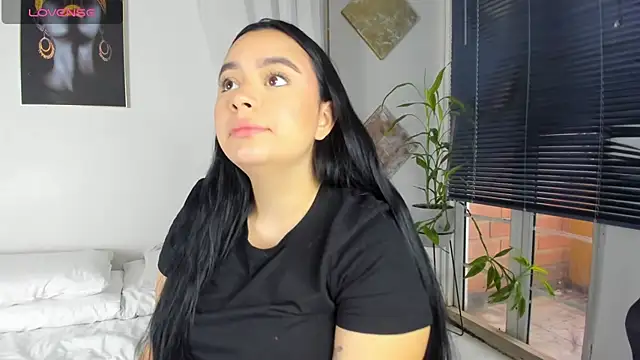 Cristal Cutte online show from 12-21-24, 12:16