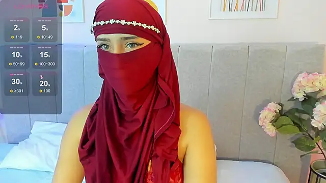 Snapshot of rawiya chatting on 02-25-25, 11:41 rawiya online show from 02-25-25, 11:41