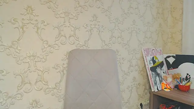 DolphinDreams online show from 05-06-26, 12:32