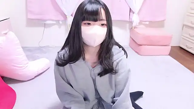 Snapshot of ASUKA_ch chatting on 03-08-25, 06:47 ASUKA ch online show from 03-08-25, 06:47
