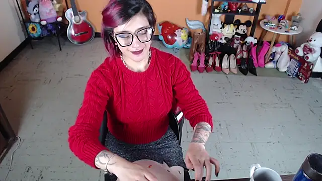 MissMiia2 online show from 01-06-25, 08:39