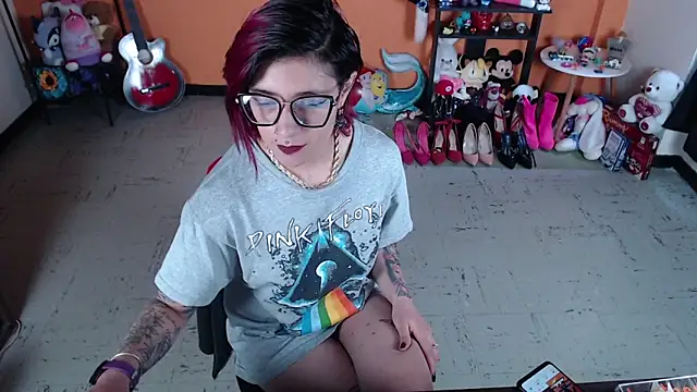 MissMiia2 online show from 01-14-25, 01:38