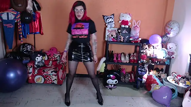 MissMiia2 online show from 10-01-25, 02:12