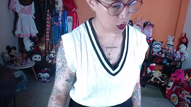 MissMiia2 online show from 06-02-26, 12:40