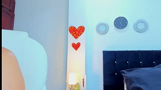 Snapshot of kathyajhonss chatting on 02-14-25, 10:04 kathyajhonss online show from 02-14-25, 10:04