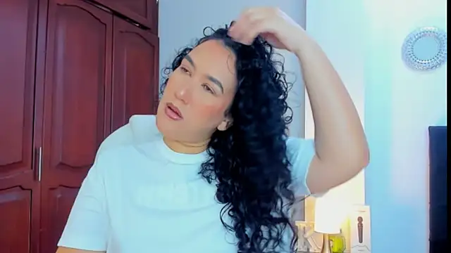 Snapshot of kathyajhonss chatting on 03-07-25, 11:16 kathyajhonss online show from 03-07-25, 11:16