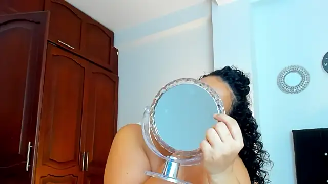 Snapshot of kathyajhonss chatting on 04-05-26, 10:51 kathyajhonss online show from 04-05-26, 10:51