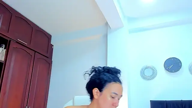 Snapshot of kathyajhonss chatting on 04-27-26, 12:41 kathyajhonss online show from 04-27-26, 12:41
