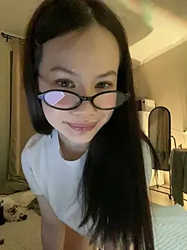 Anikka Liam online show from 02-24-25, 09:31