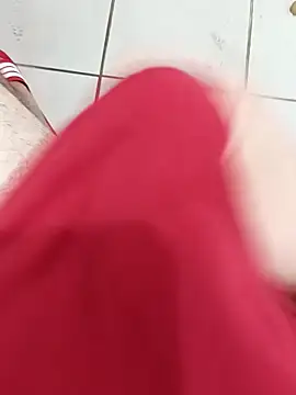 Snapshot of TheLuXiX2234 chatting on 02-04-26, 11:09 TheLuXiX2234 online show from 02-04-26, 11:09