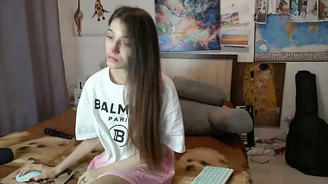 Snapshot of Iren chatting on 02-22-25, 10:09 Iren online show from 02-22-25, 10:09