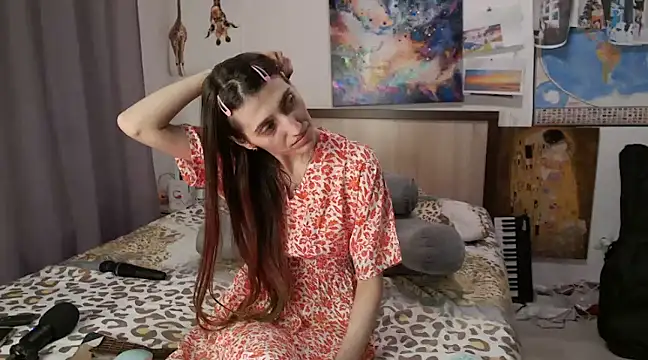 Snapshot of Iren chatting on 03-01-25, 03:32 Iren online show from 03-01-25, 03:32