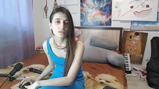 Snapshot of Iren chatting on 03-22-25, 03:53 Iren online show from 03-22-25, 03:53