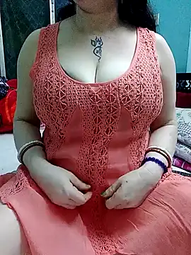 Snapshot of Raja_Ranii chatting on 12-11-24, 05:48 Raja Ranii online show from 12-11-24, 05:48