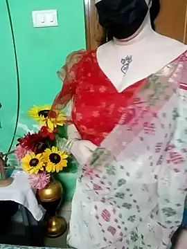 Snapshot of Raja_Ranii chatting on 03-02-25, 12:22 Raja Ranii online show from 03-02-25, 12:22