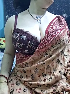 Snapshot of Raja_Ranii chatting on 01-15-26, 01:05 Raja Ranii online show from 01-15-26, 01:05