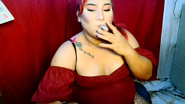 Snapshot of UrAmazingCassy chatting on 10-30-25, 03:02 UrAmazingCassy online show from 10-30-25, 03:02