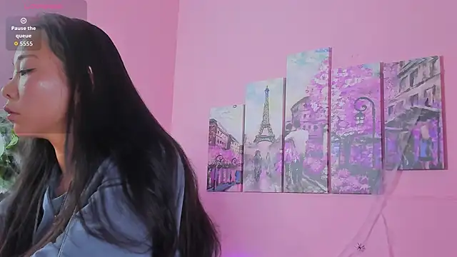 Inari Okami  online show from 10-20-25, 08:42