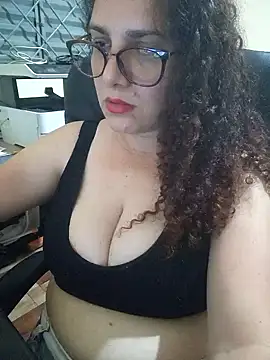 Snapshot of litha_luna chatting on 12-05-24, 07:38 litha luna online show from 12-05-24, 07:38