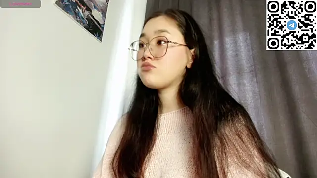 Jennatyan online show from 03-21-25, 10:39