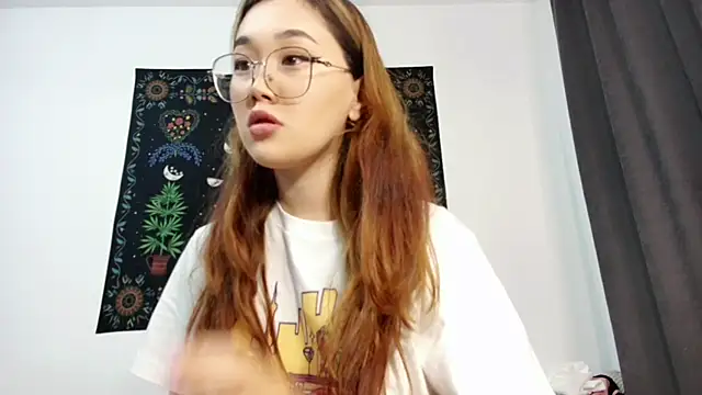 Jennatyan online show from 09-22-25, 01:02