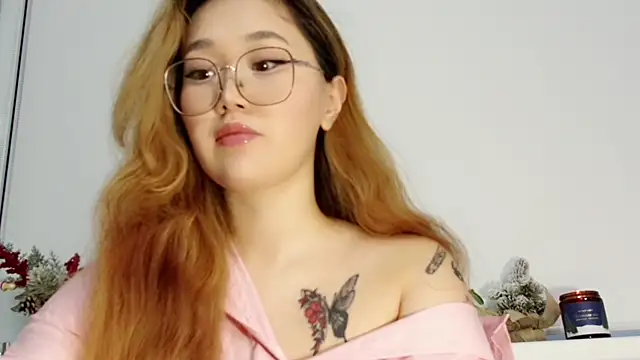 Snapshot of Jennatyan chatting on 11-27-25, 11:01 Jennatyan online show from 11-27-25, 11:01