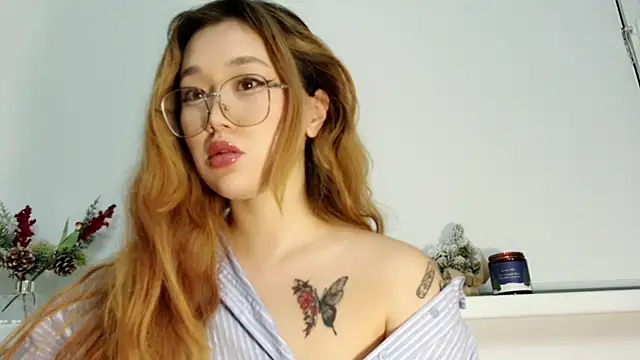 Snapshot of Jennatyan chatting on 11-28-25, 04:20 Jennatyan online show from 11-28-25, 04:20